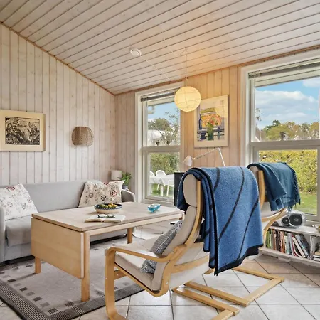Vakantiehuis 3 Bedroom Amazing In Nyborg